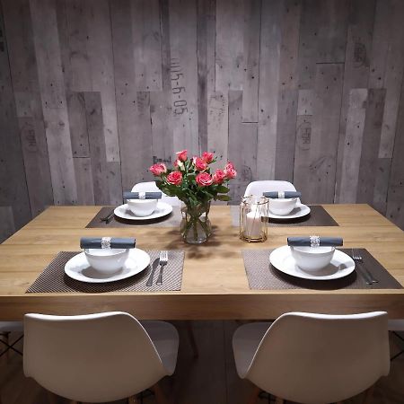 Apartament Kaola เยเลเนียกูรา ภายนอก รูปภาพ