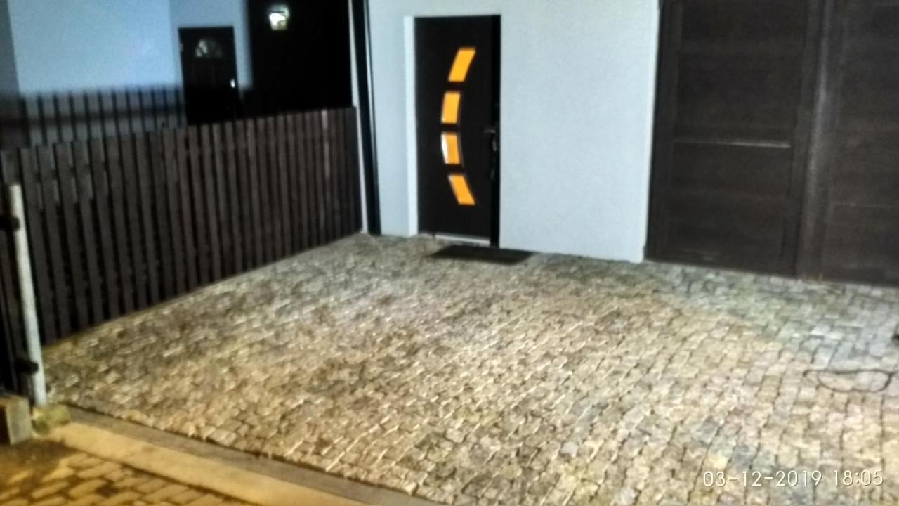 Apartament Kaola เยเลเนียกูรา ภายนอก รูปภาพ