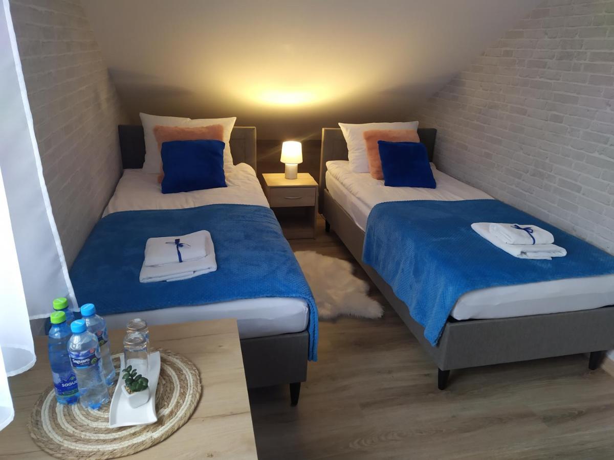 Apartament Kaola เยเลเนียกูรา ภายนอก รูปภาพ