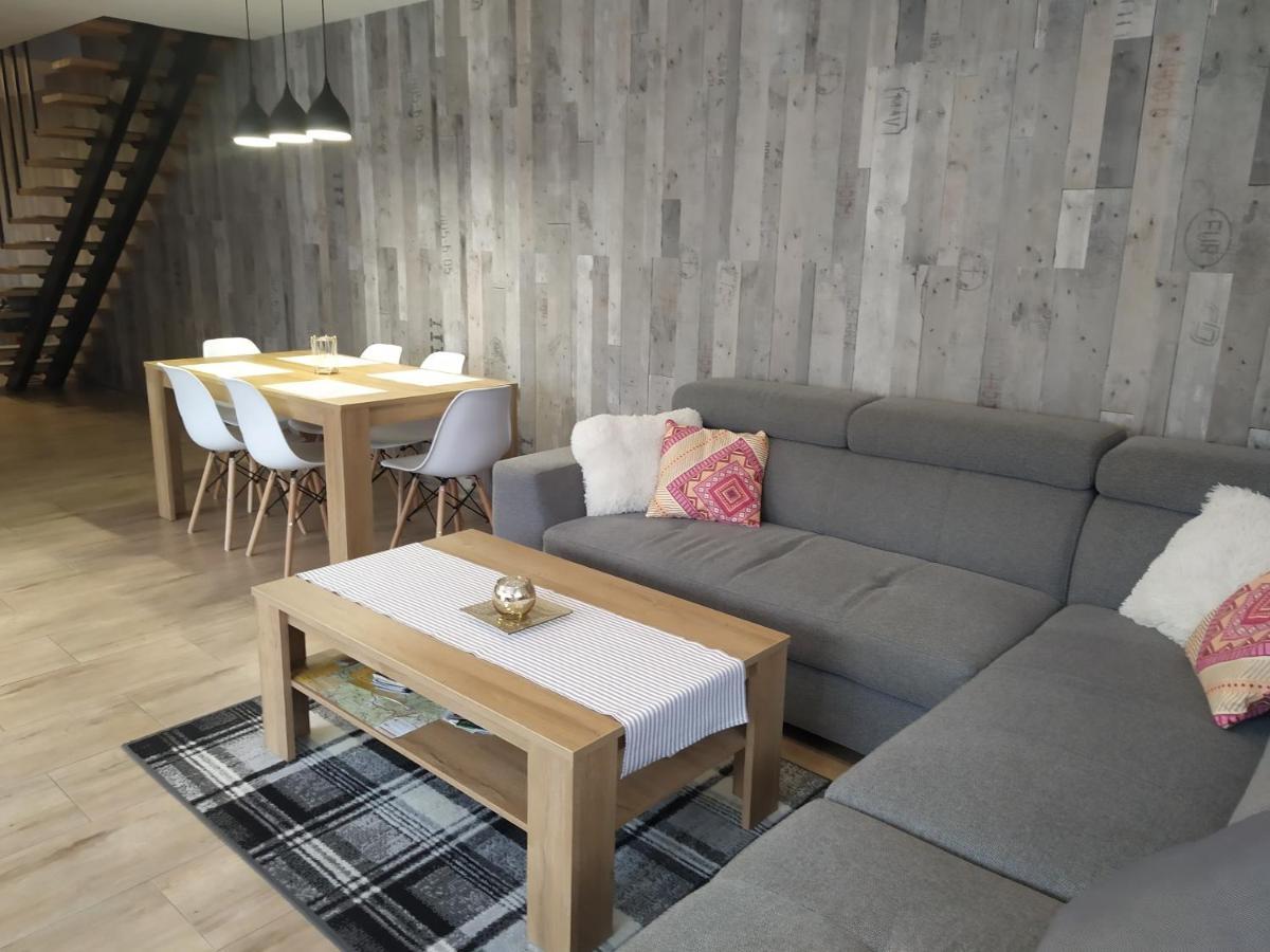 Apartament Kaola เยเลเนียกูรา ภายนอก รูปภาพ